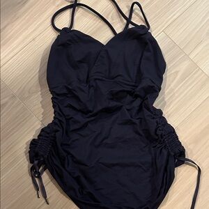 lululemon athletica dark purple open back workout top